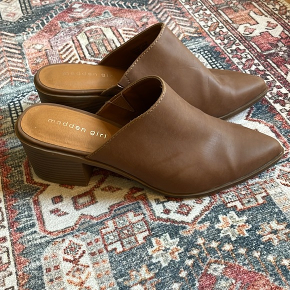 [Madden Girl] Mules - Picture 2 of 4